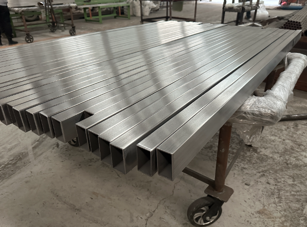 黄浦新能源汽车用不锈钢方管 现货